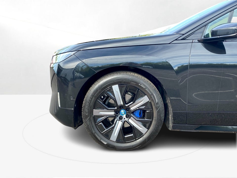 BMW iX xDrive40 M-Sport 5d