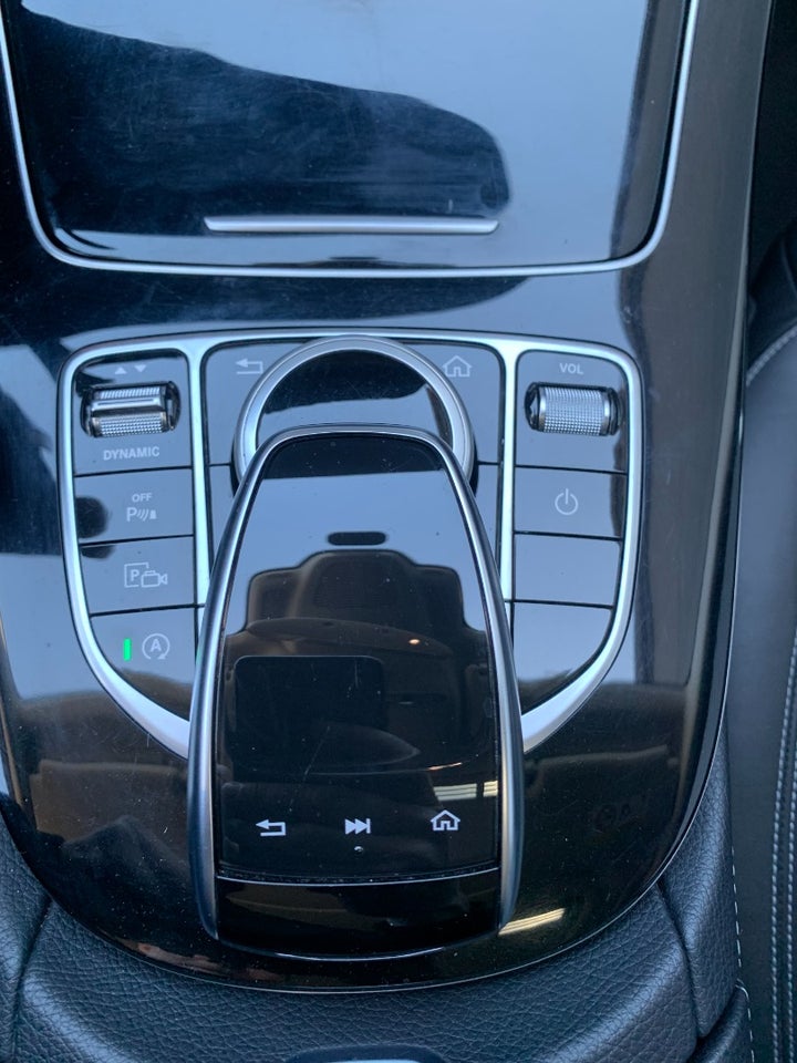 Mercedes E400 3,5 aut. 4Matic 4d