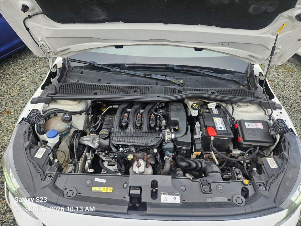 Peugeot 208 1,2 PureTech 75 Active Pack 5d