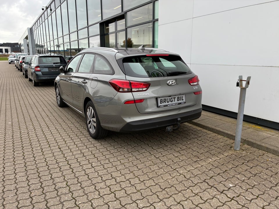 Hyundai i30 1,4 T-GDi Trend stc. DCT 5d