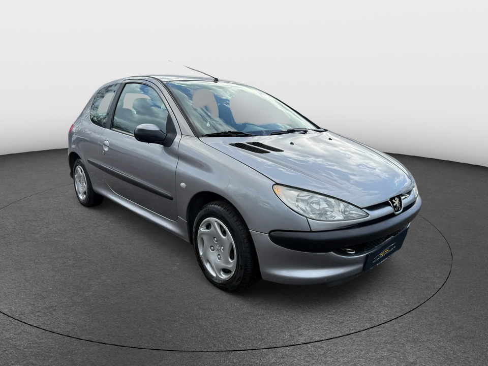 Peugeot 206 1,4 XR aut. 3d