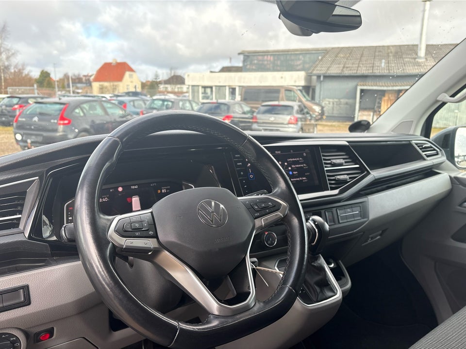 VW Transporter 2,0 TDi 204 Kassevogn DSG 4Motion kort