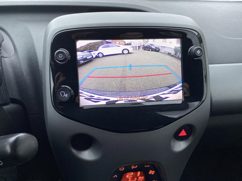 Toyota Aygo 1,0 VVT-i x-sky 5d