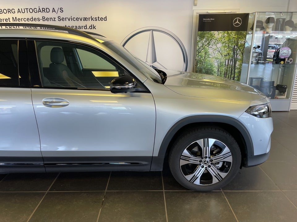 Mercedes EQB250+ Electric Art Advance Plus 5d
