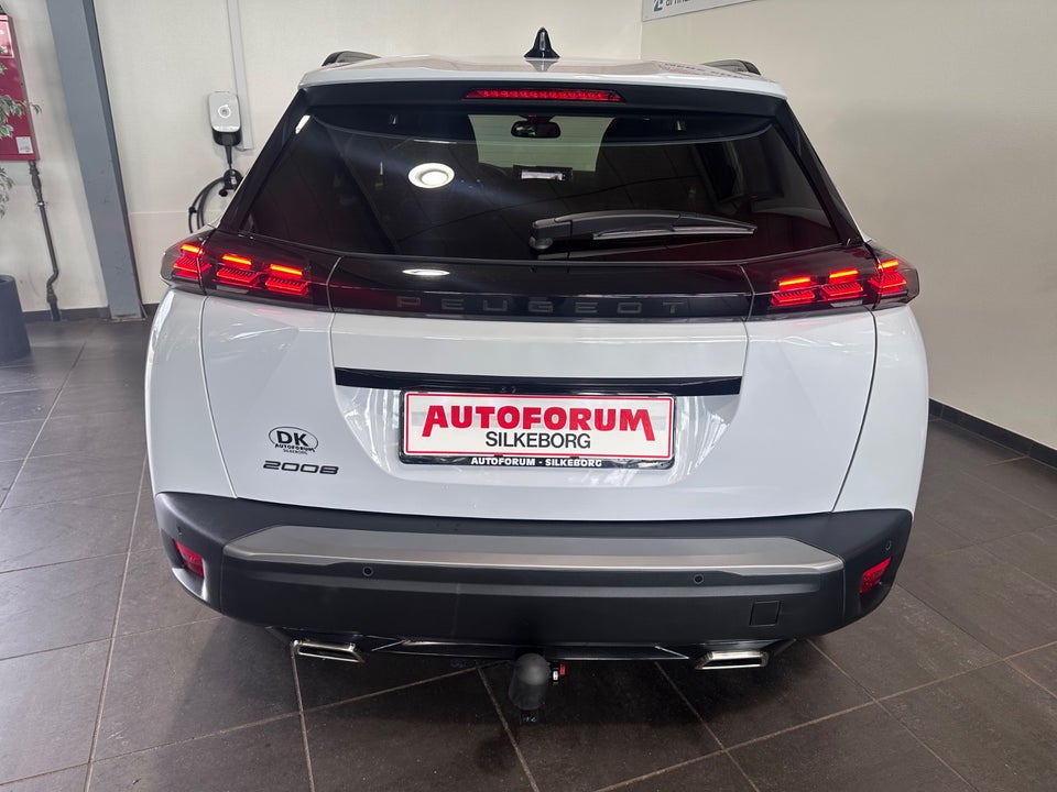 Peugeot 2008 1,2 PureTech 130 Allure EAT8 5d