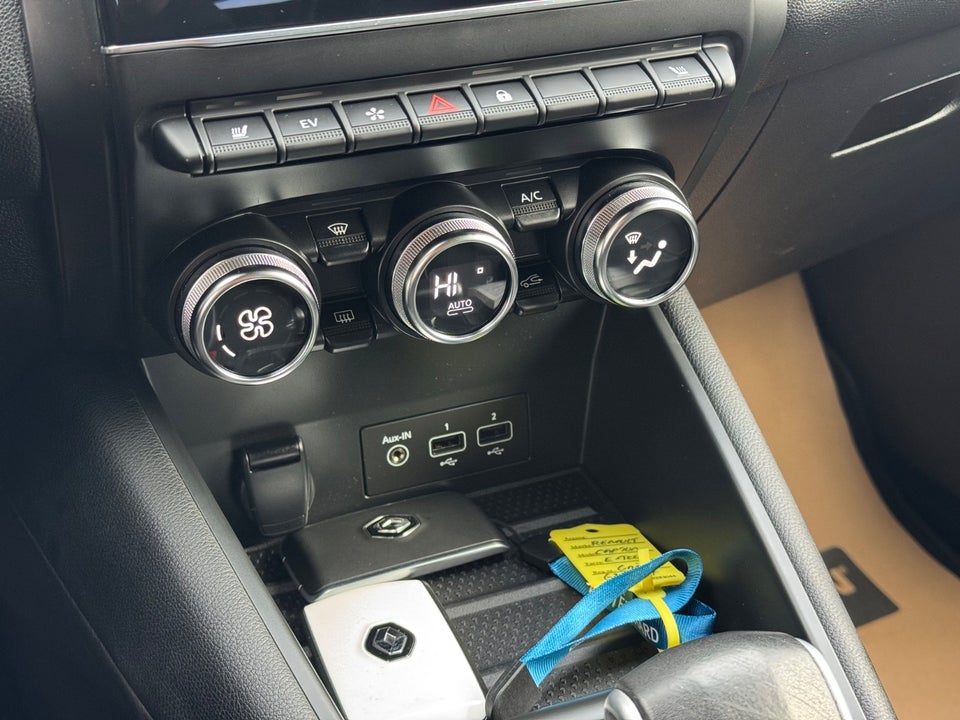 Renault Captur 1,6 E-Tech Intens 5d