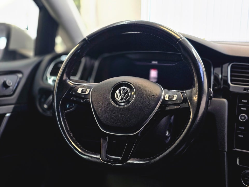 VW Golf VII 1,5 TSi 150 Highline DSG 5d