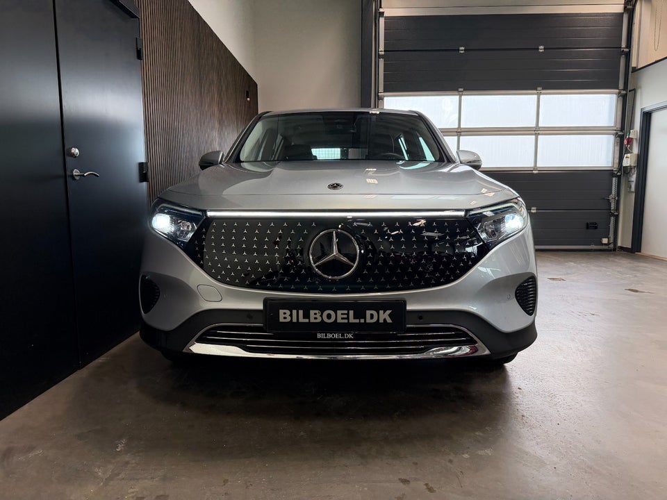 Mercedes EQB250+ Electric Art 5d