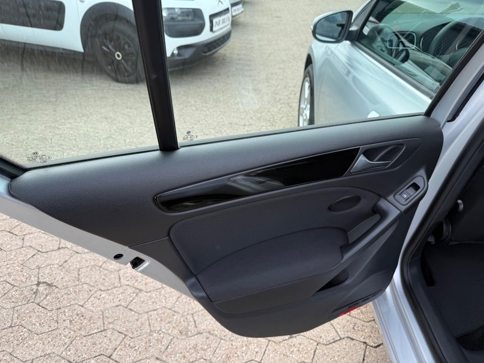 VW Golf VI 1,4 TSi 122 Comfortline 5d