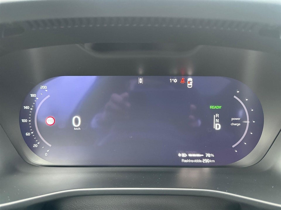 Volvo EX40 Extended Range Black Edition Excess 5d