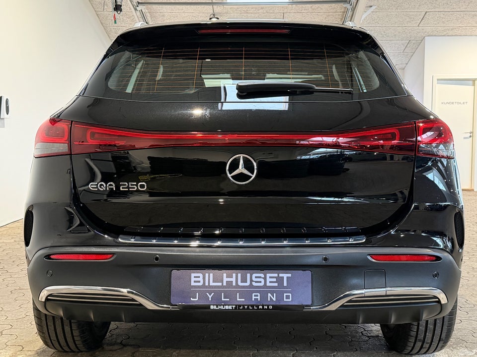 Mercedes EQA250 AMG Line 5d