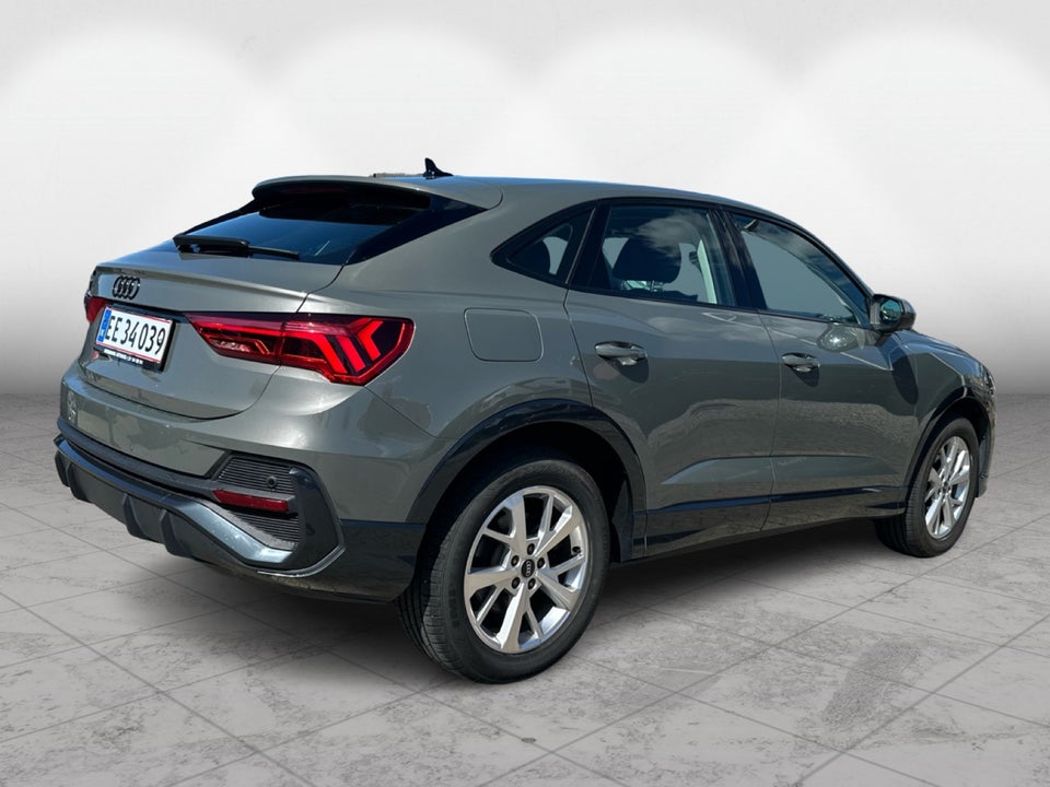 Audi Q3 45 TFSi e Attitude plus Sportback S-tr. 5d