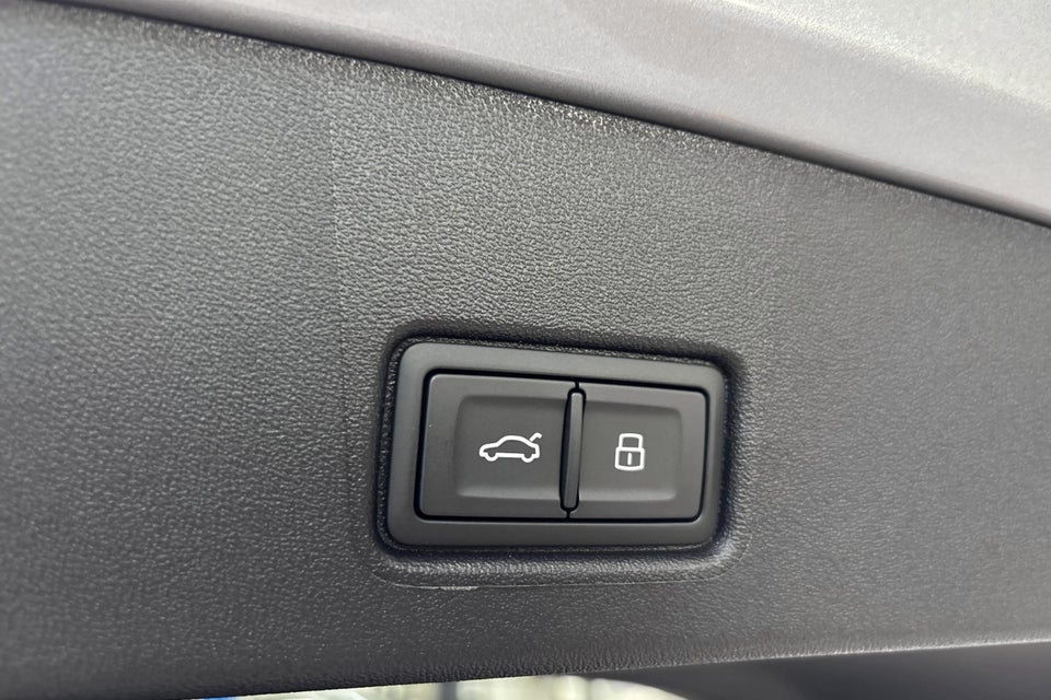 Audi Q4 e-tron 45 S-line Edition 5d