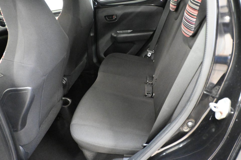 Citroën C1 1,0 VTi Attaque 5d