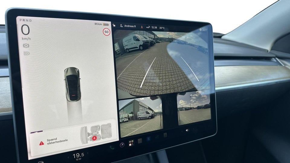 Tesla Model Y Long Range AWD 5d