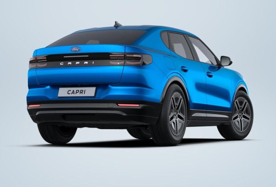 Ford Capri 82 Premium Extended Range 5d