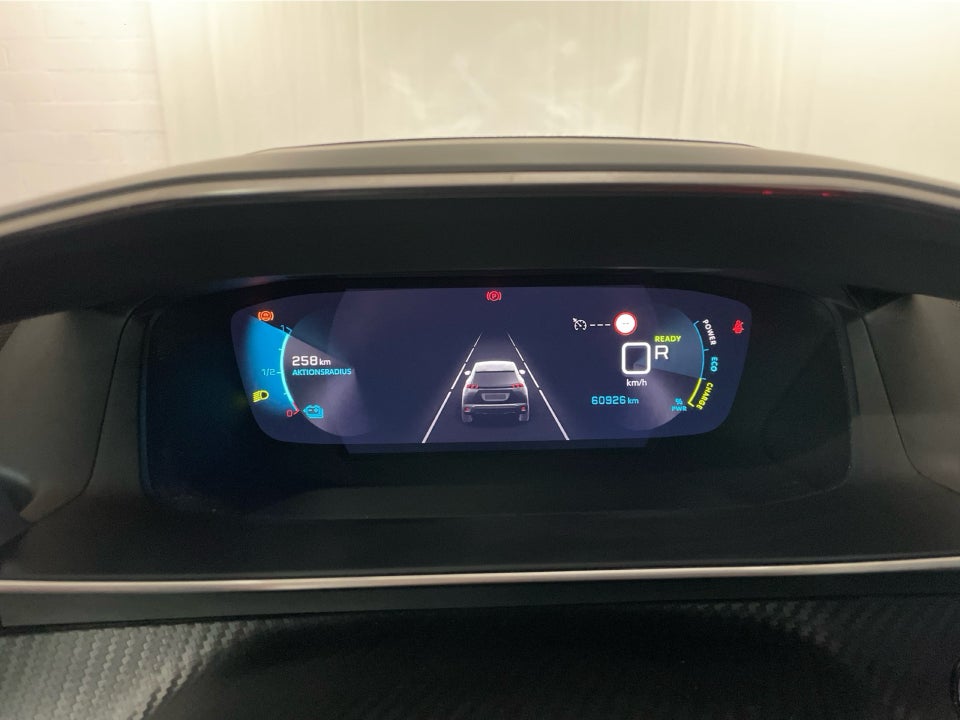 Peugeot e-2008 50 Allure 5d