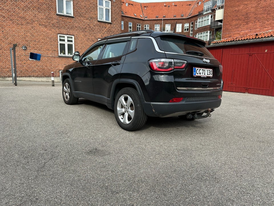 Jeep Compass 1,6 M-Jet 120 Limited 5d