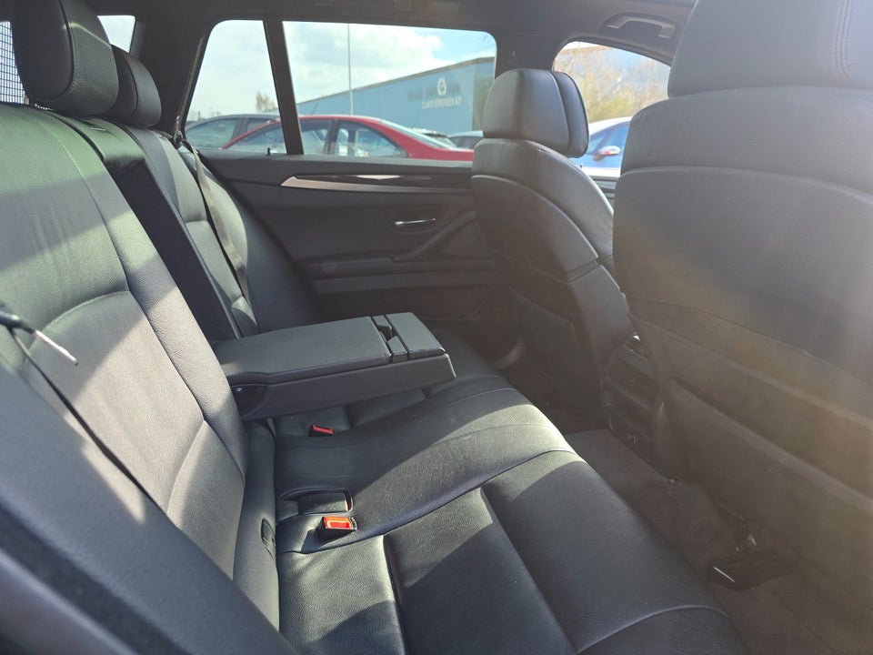 BMW 530d 3,0 Touring M-Sport aut. 5d
