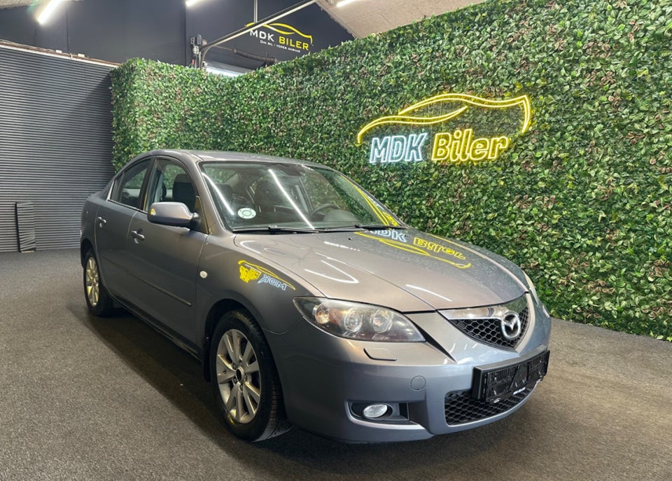 Mazda 3 2,0 Sport 4d