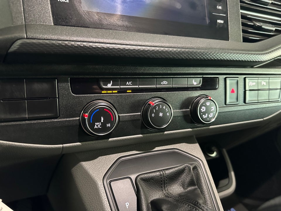 VW Transporter 2,0 TDi 204 Kassevogn DSG lang