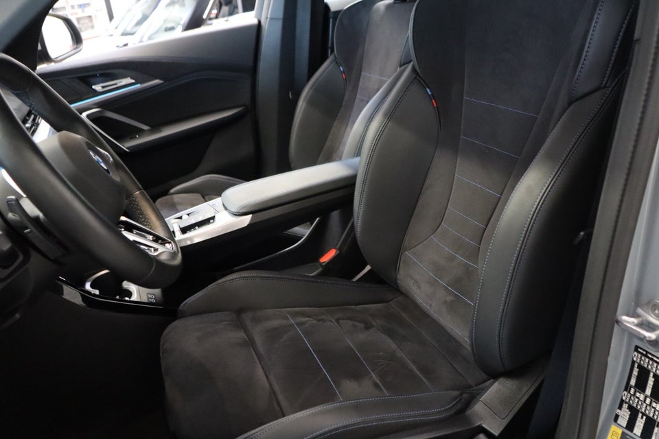 BMW iX2 eDrive20 M-Sport Premium 5d