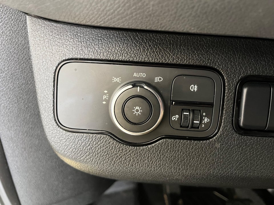 Mercedes Sprinter 316 2,2 CDi A2 Kassevogn RWD