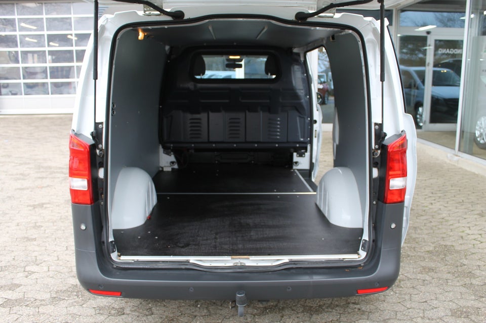 Mercedes Vito 119 2,2 CDi Complete aut. L 4x4