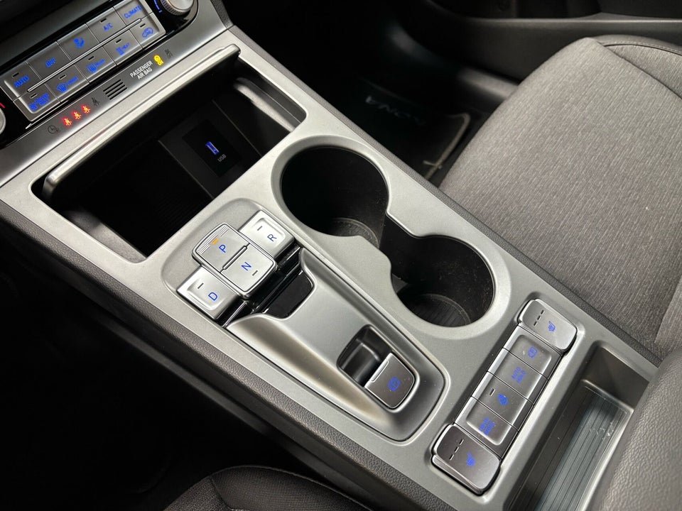 Hyundai Kona 64 EV Advanced 5d