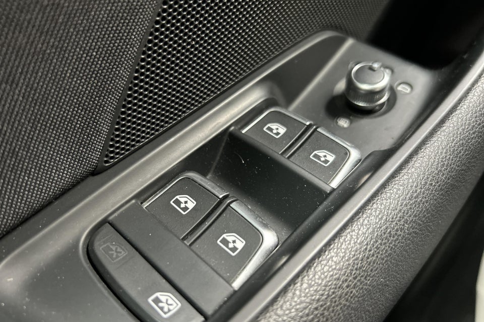 Audi A3 35 TFSi Sport Limited S-tr. 4d