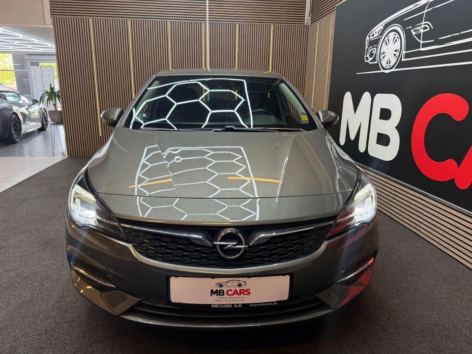 Opel Astra 1,2 T 110 Elegance 5d