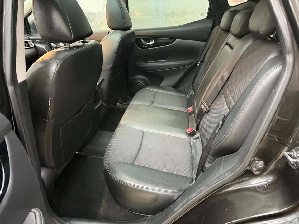 Nissan Qashqai 1,2 Dig-T 115 Tekna 5d