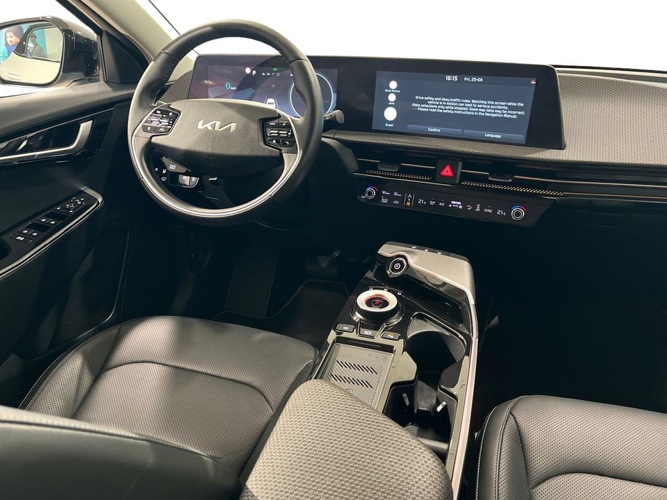 Kia EV6 77 Long Range 5d