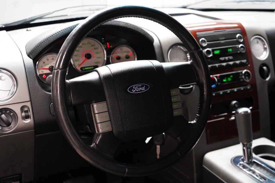 Ford F-150 5,4 V8 Lariat aut. 2d