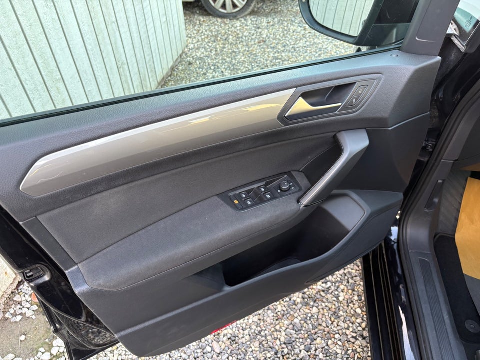 VW Touran 1,2 TSi 110 Comfortline 7prs 5d