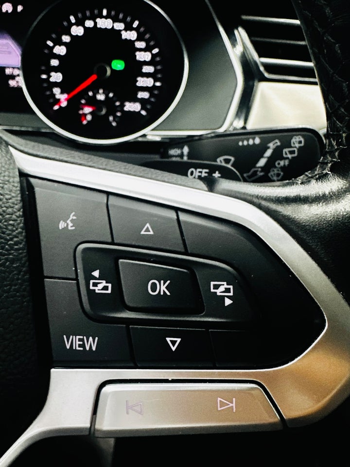 VW Passat 1,5 TSi 150 Elegance Variant DSG 5d