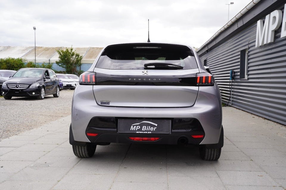 Peugeot 208 1,5 BlueHDi 100 Allure Sky 5d