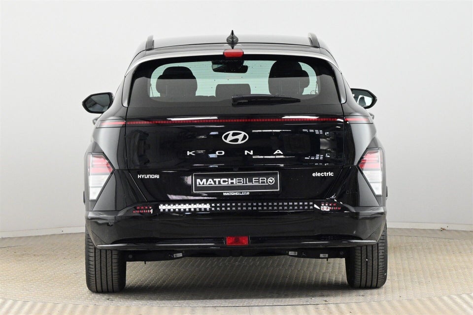 Hyundai Kona 65 EV Essential 5d
