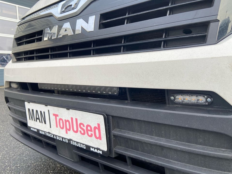 MAN TGE 2,0 3.180 Kassevogn L3H3 aut. FWD