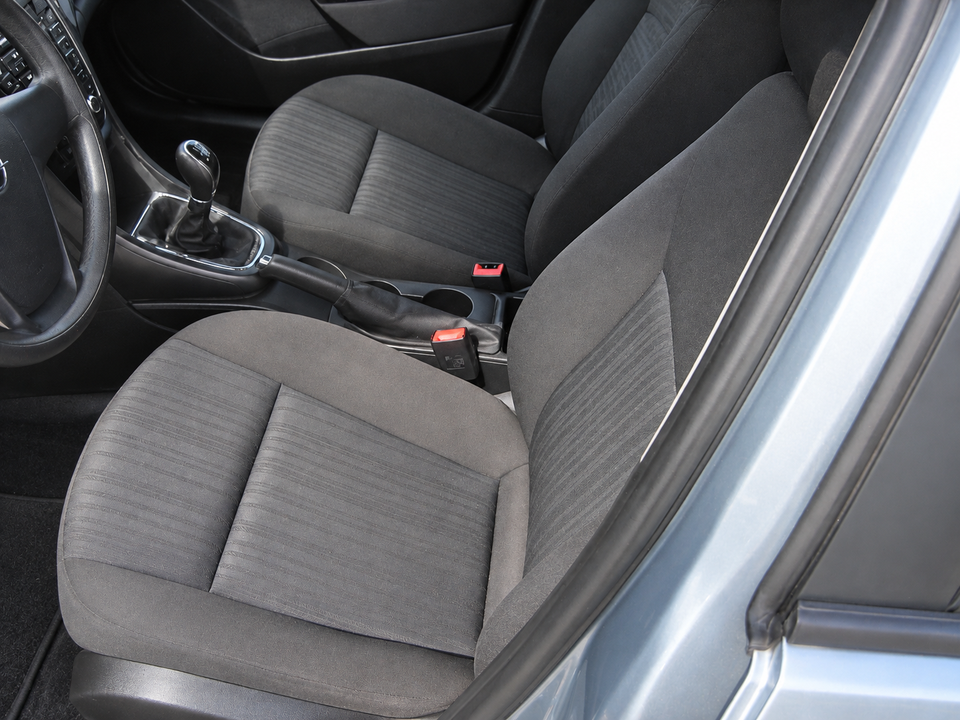 Opel Astra 1,4 100 Limited 5d
