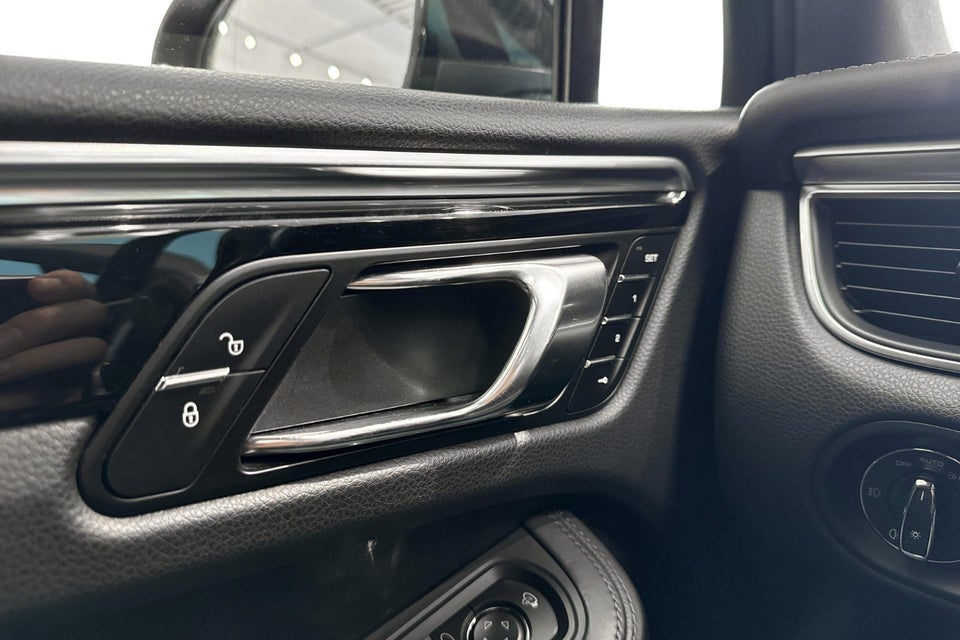 Porsche Macan GTS 3,0 PDK 5d