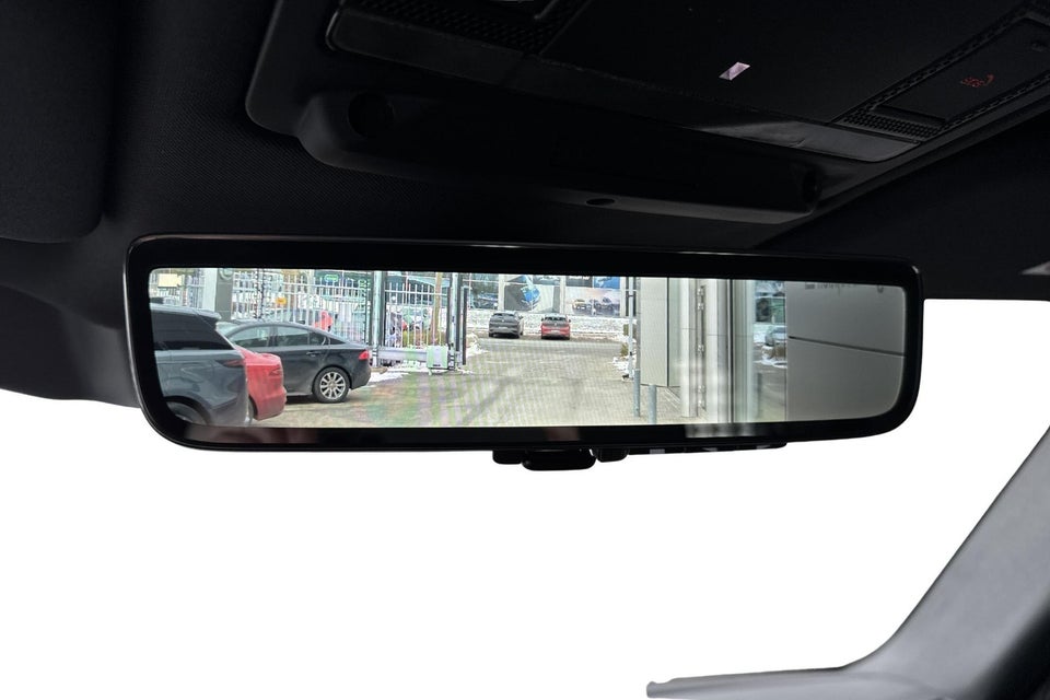 Land Rover Defender 110 3,0 D250 Hard Top X-Dynamic SE aut. Van 5d