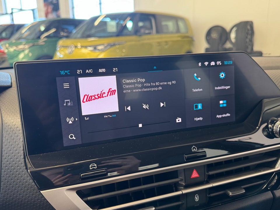 Citroën ë-C4 X 54 Plus 4d