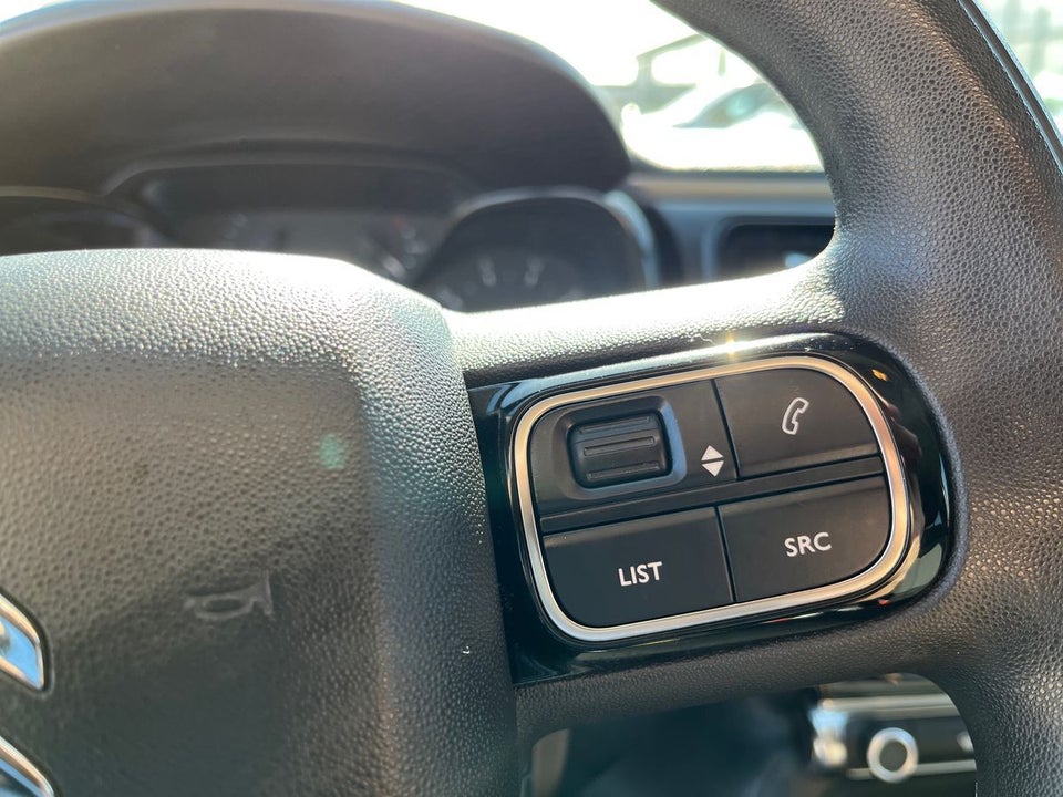 Citroën C3 1,2 PureTech 83 Shine 5d