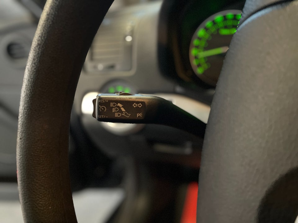 Skoda Octavia 1,8 TSi 160 Ambiente Combi 5d