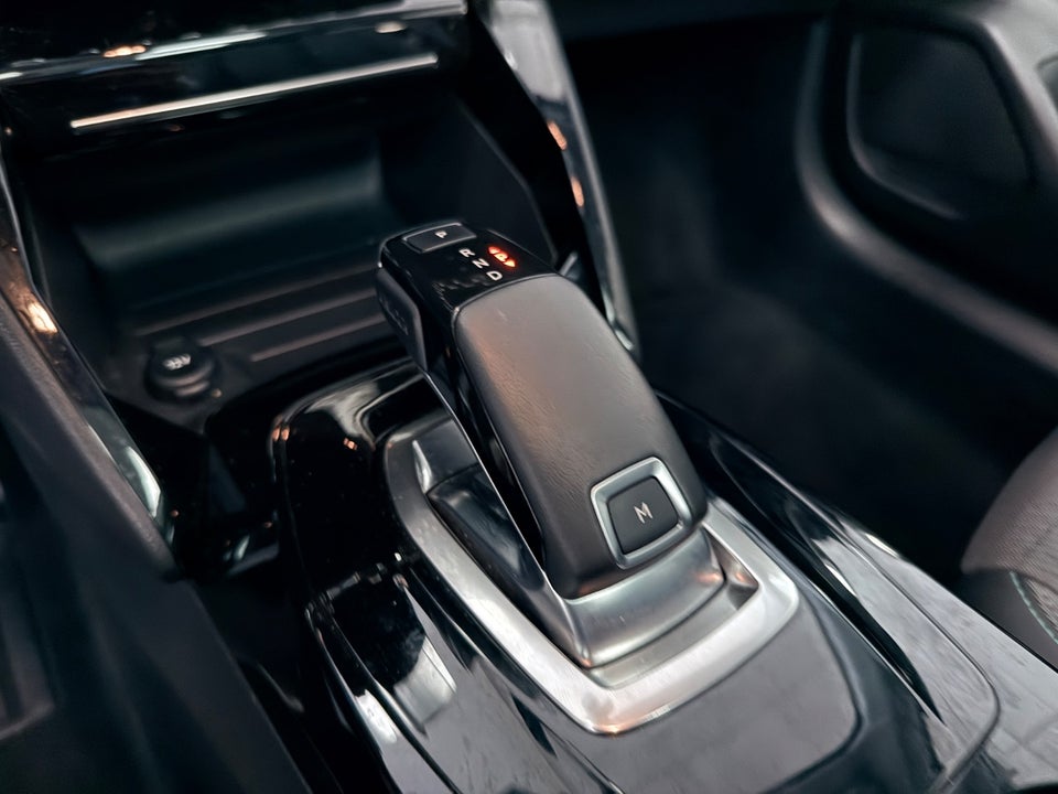 Peugeot 208 1,2 PureTech 100 Edition:210+ EAT8 5d