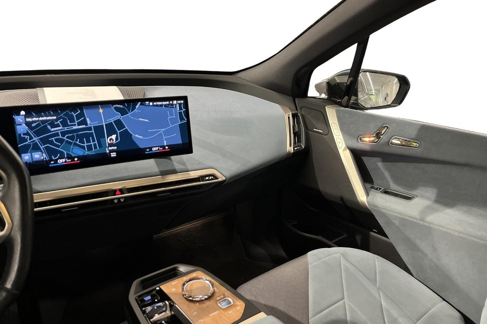 BMW iX xDrive40 5d
