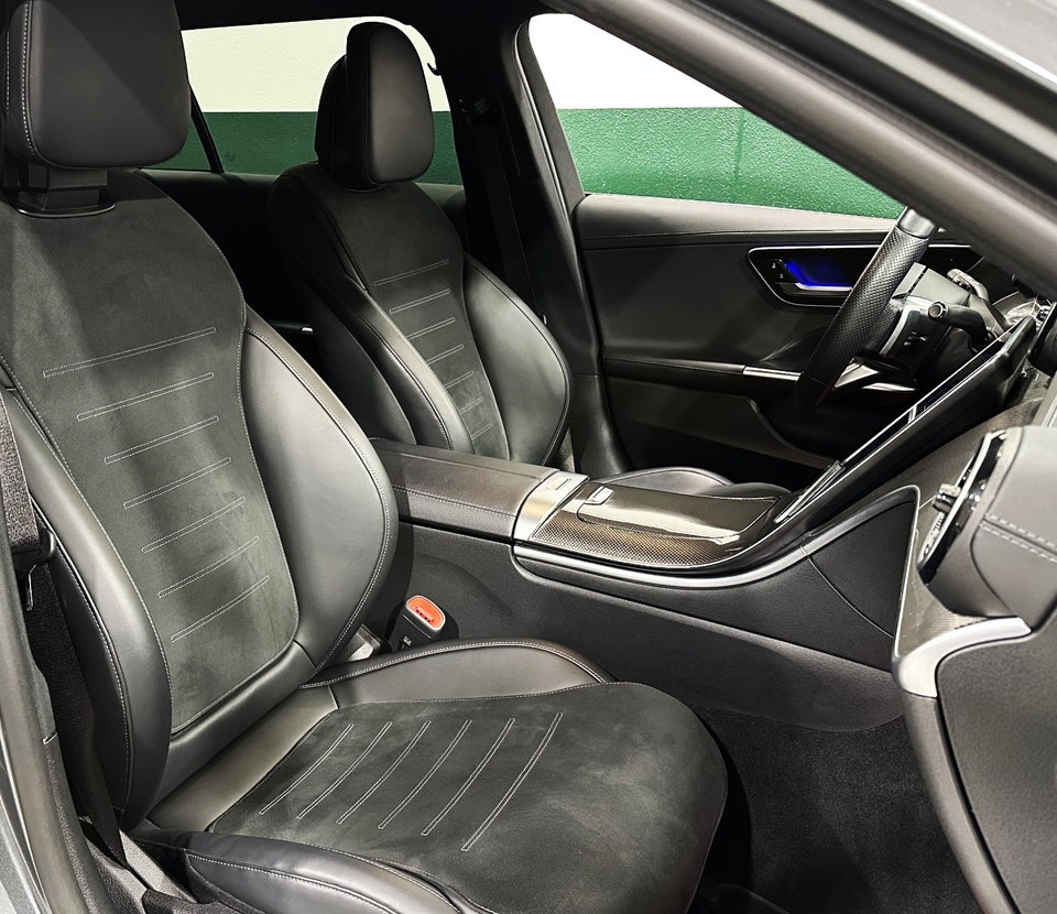 Mercedes C300 e 2,0 AMG Line stc. aut. 5d