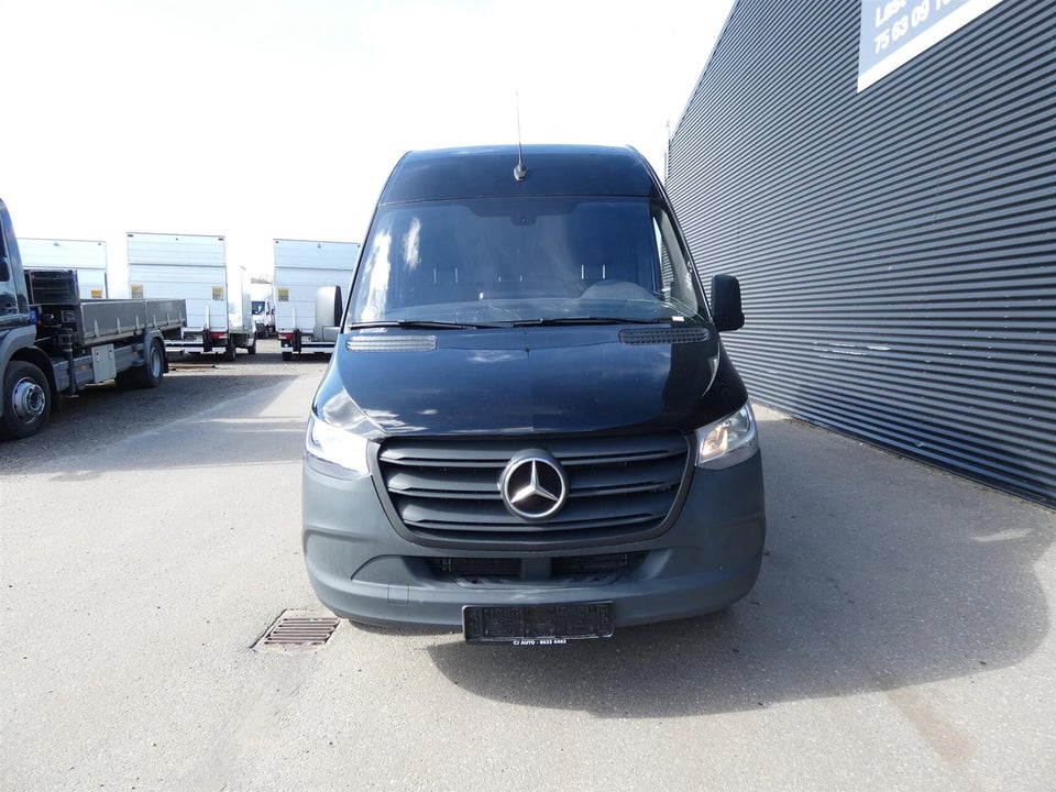 Mercedes Sprinter 317 2,0 CDi A2 Kassevogn aut. RWD