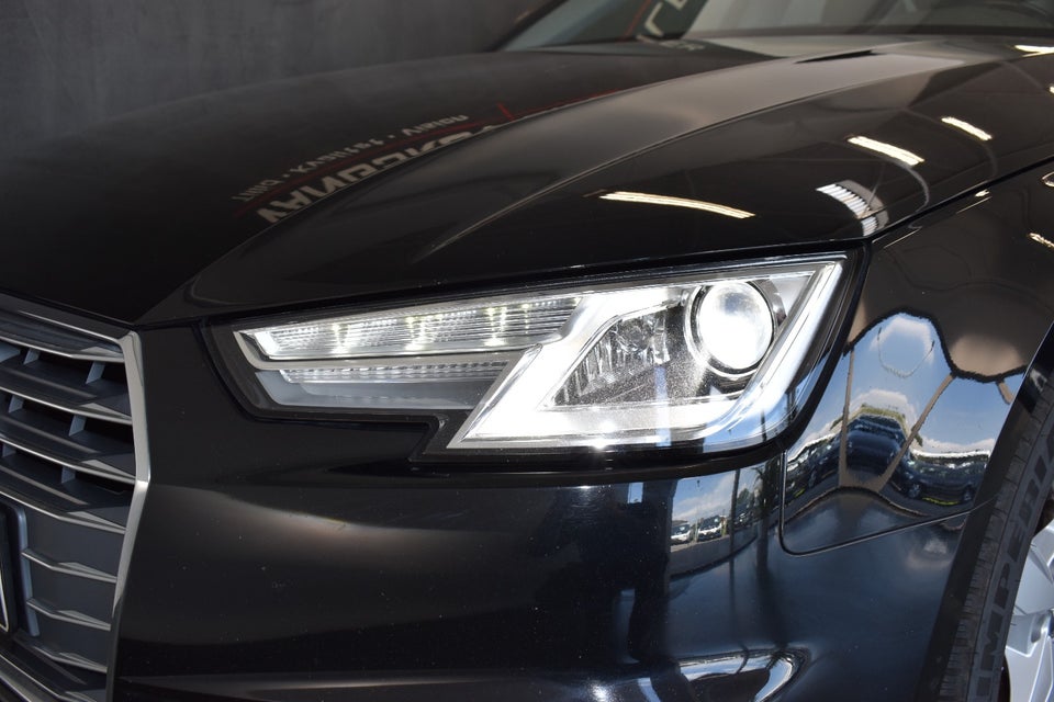Audi A4 40 TDi Sport Avant S-tr. 5d